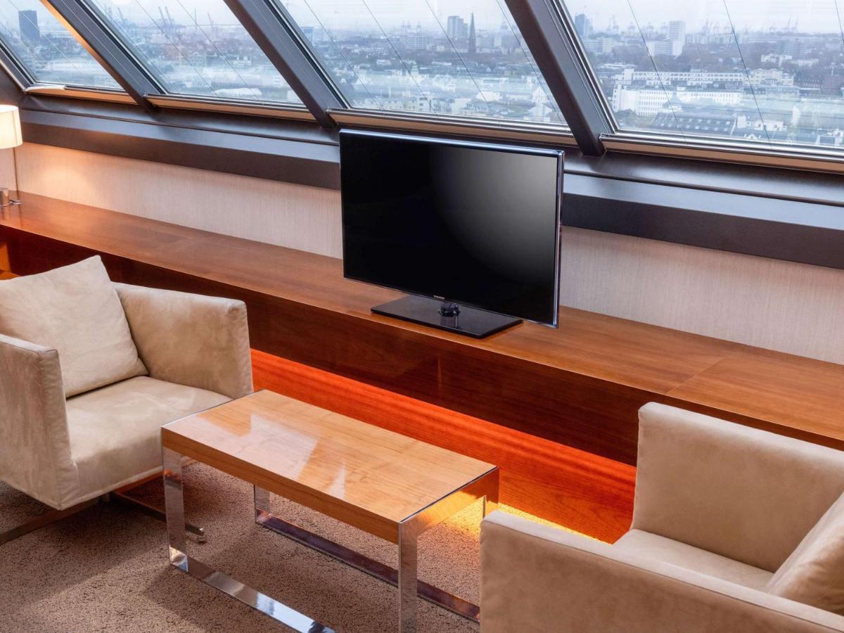 Moevenpick Hotel Hamburg City Bagian luar foto
