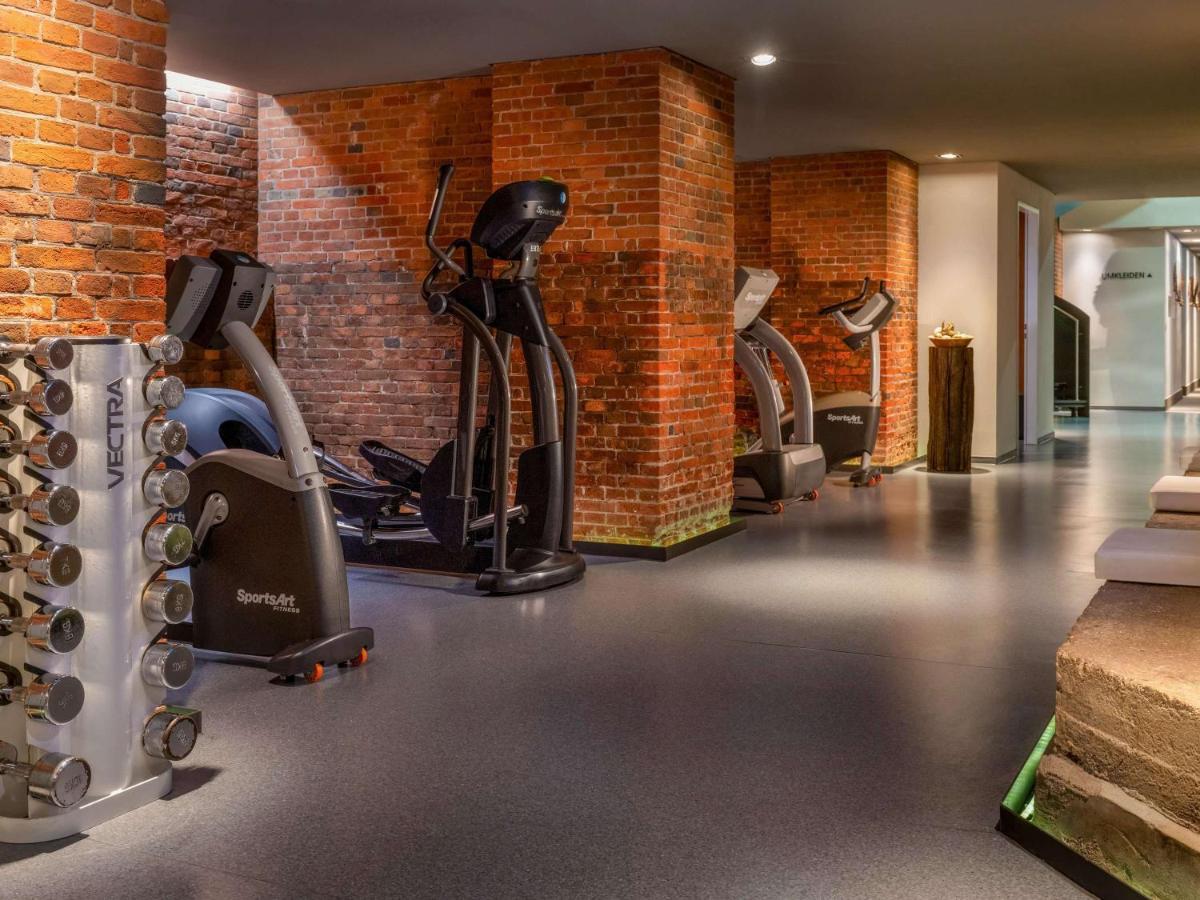 Moevenpick Hotel Hamburg City Bagian luar foto