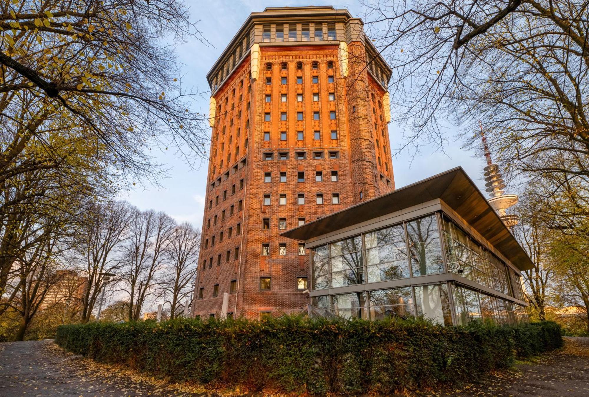 Moevenpick Hotel Hamburg City Bagian luar foto