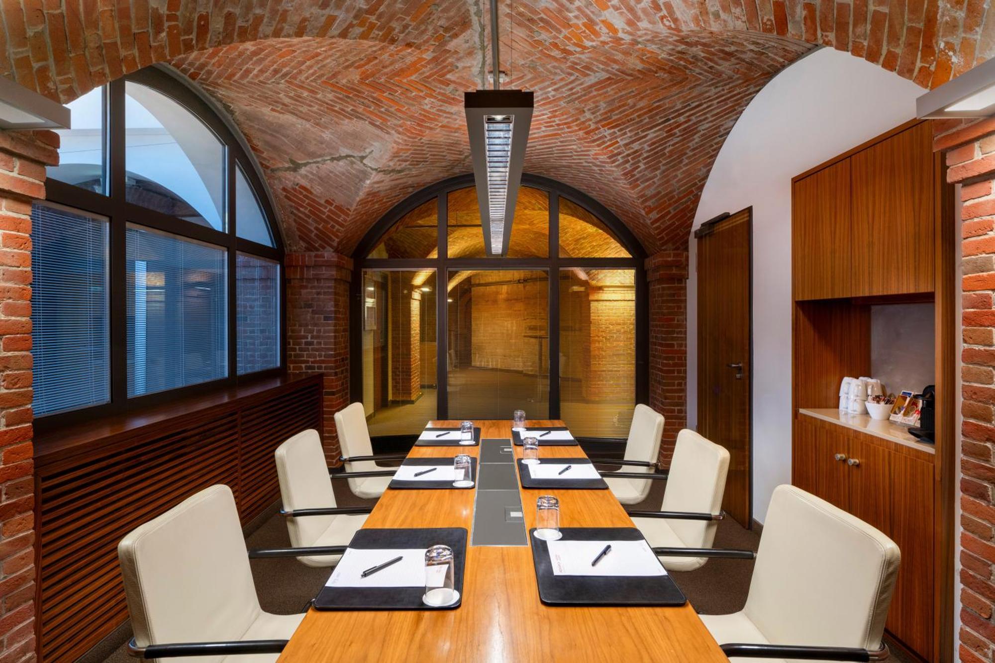Moevenpick Hotel Hamburg City Bagian luar foto