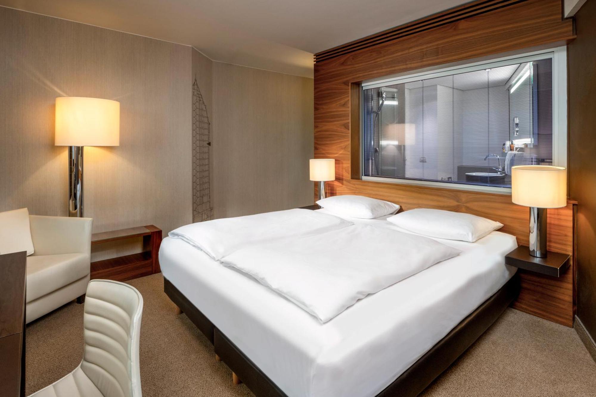 Moevenpick Hotel Hamburg City Bagian luar foto